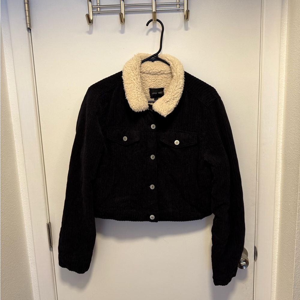 💛 3 for $40 SALE: Black Corduroy Jacket with Cream Sherpa Collar